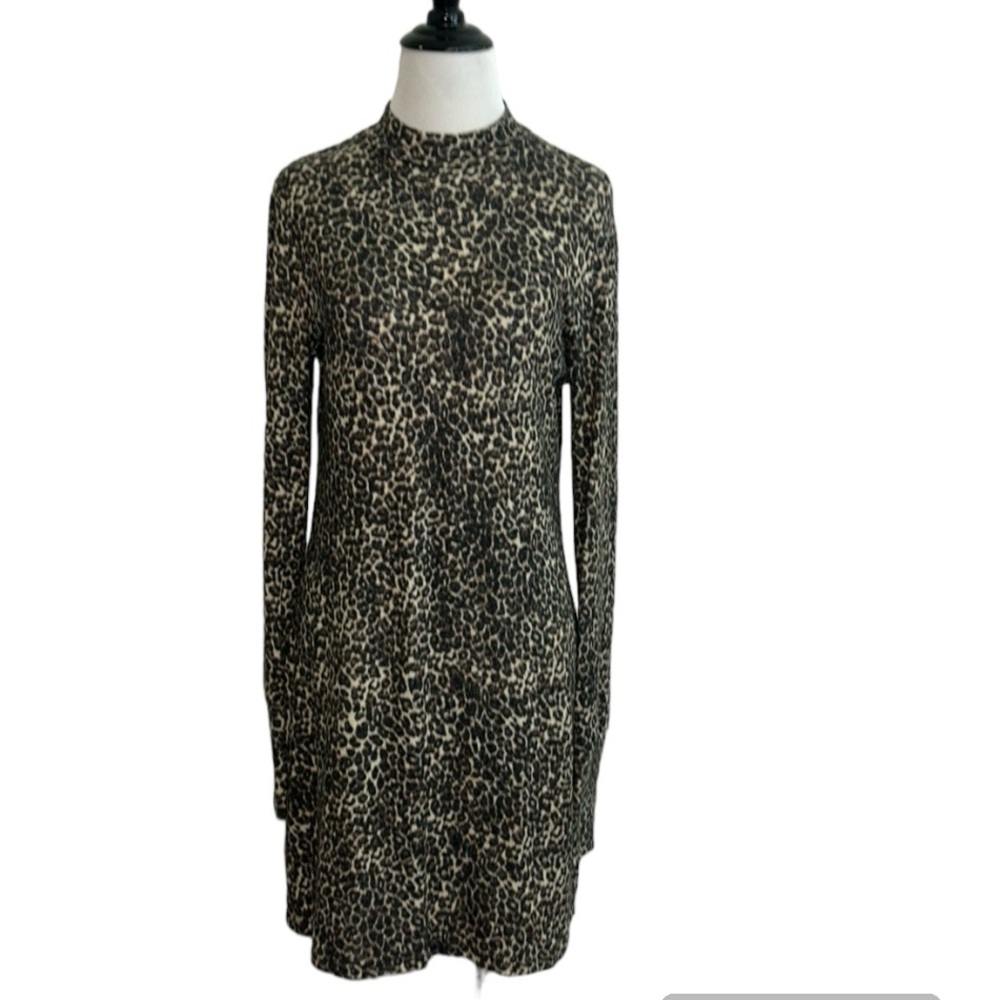 5/$30 🎈 Abound medium animal print mock neck dress